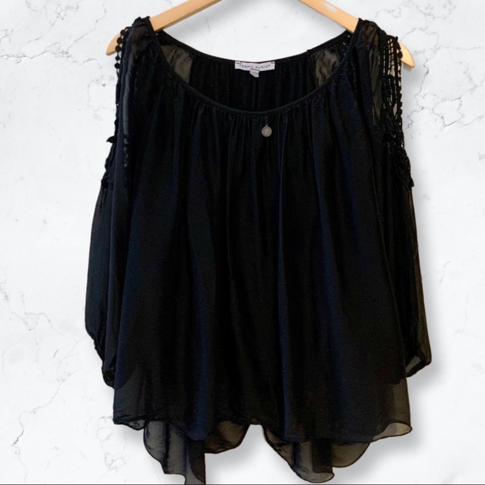 Tempo Paris Crocheted Cold Shoulder Top